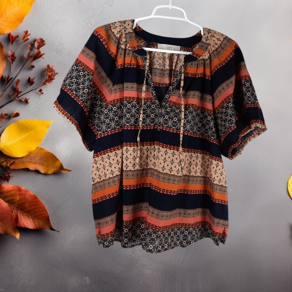 Ann Taylor Loft Boho V-neck 100% Cotton Top - Picture 3 of 9